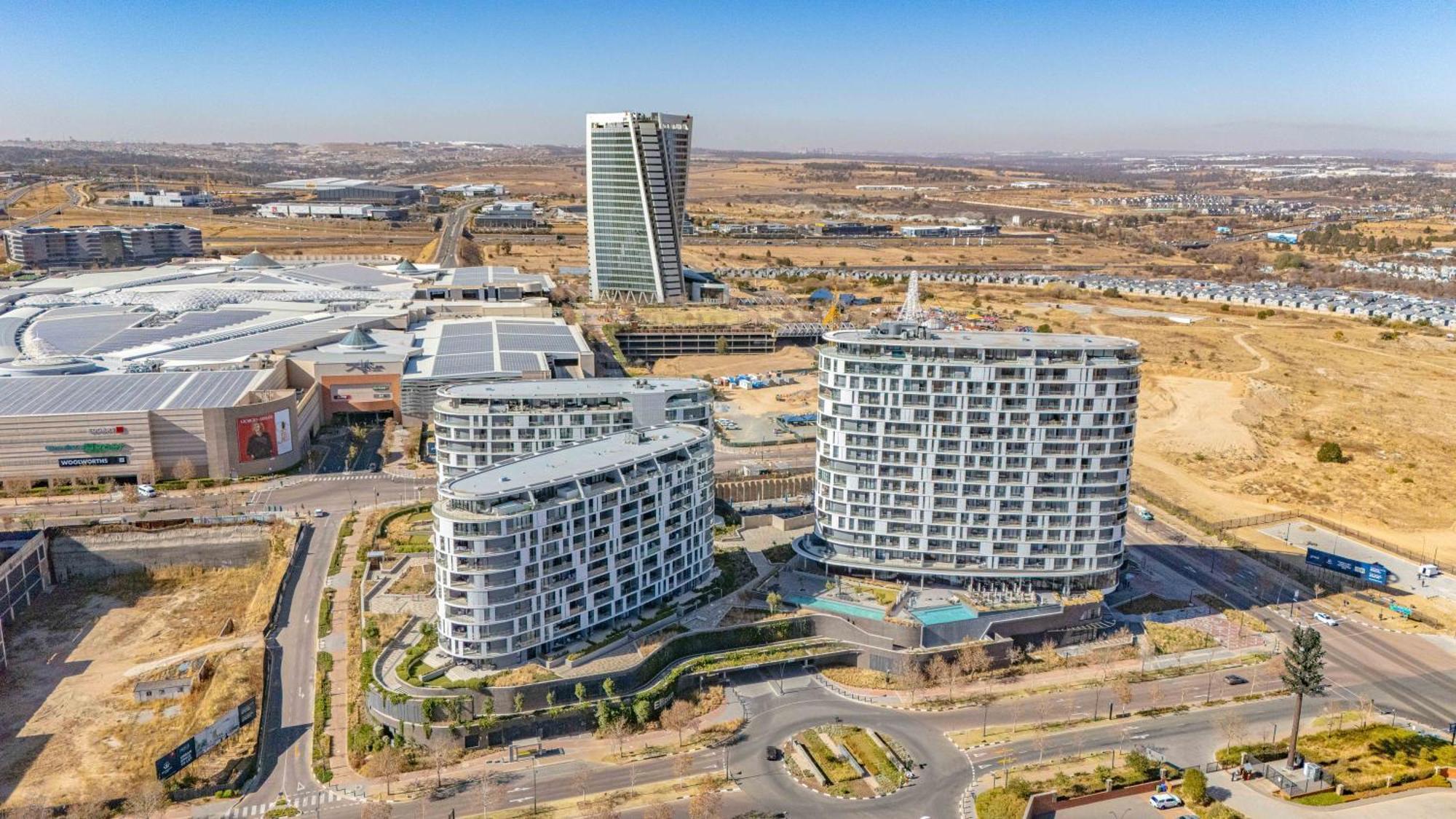Exclusive Apartment, Ellipse