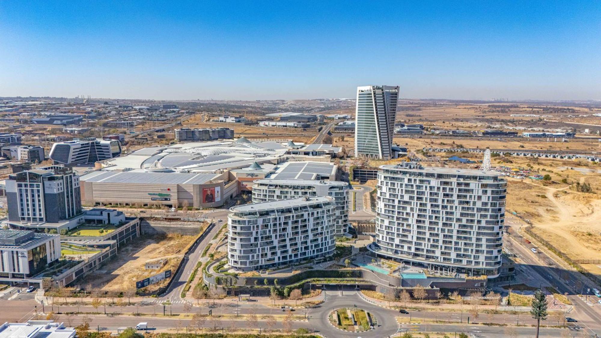 Exclusive Apartment, Ellipse