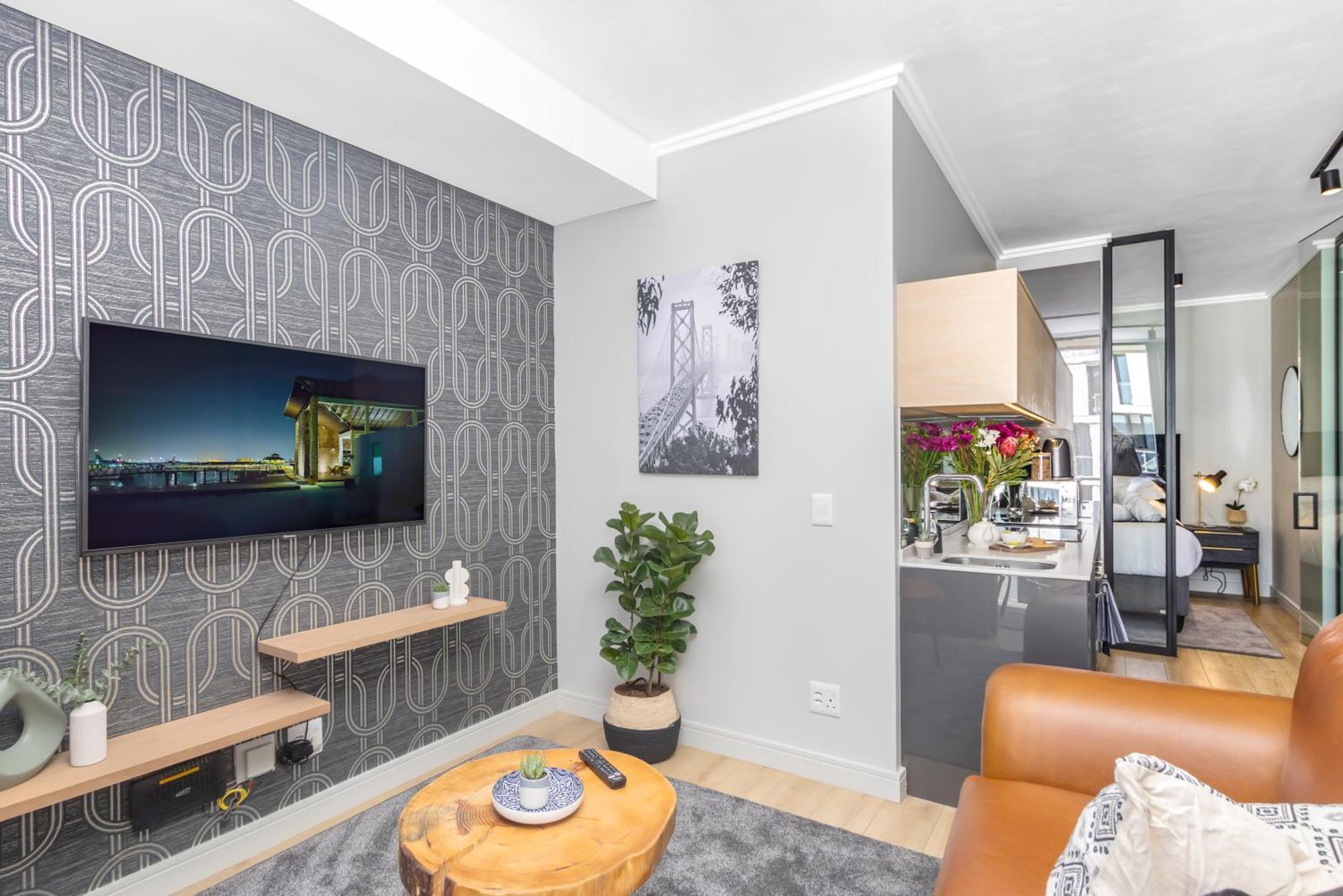 Exclusive Apartment, Ellipse Midrand