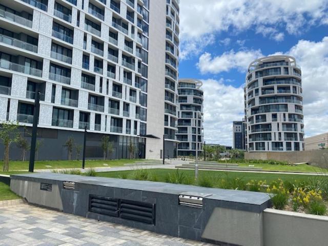 Exclusive Apartment, Ellipse Midrand